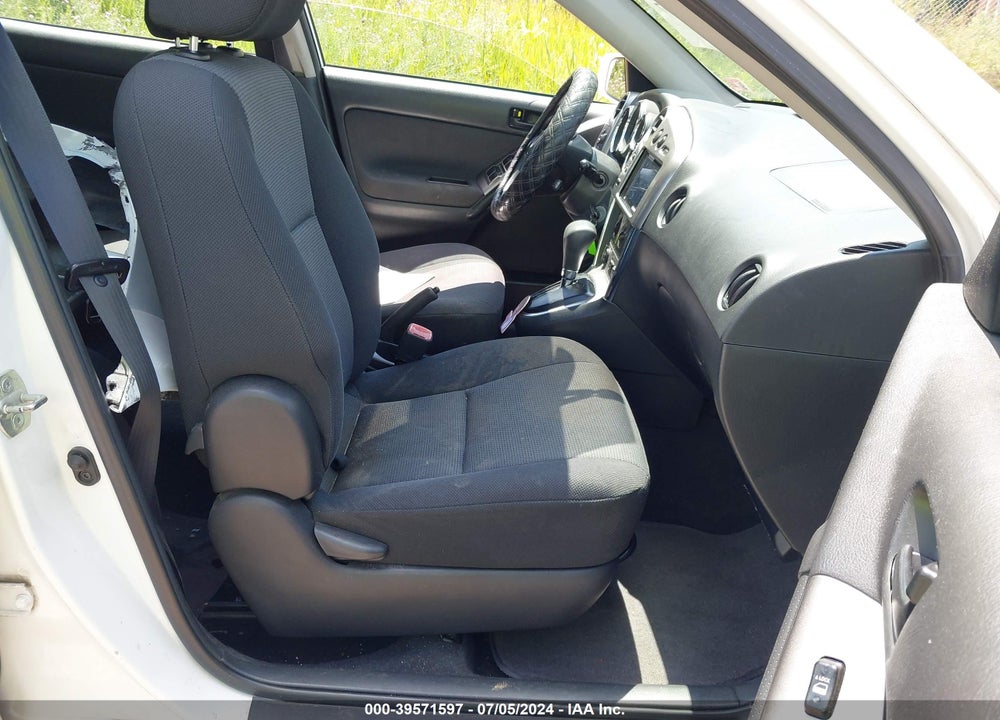 2008 PONTIAC VIBE VIN: 5Y2SL65868Z417311