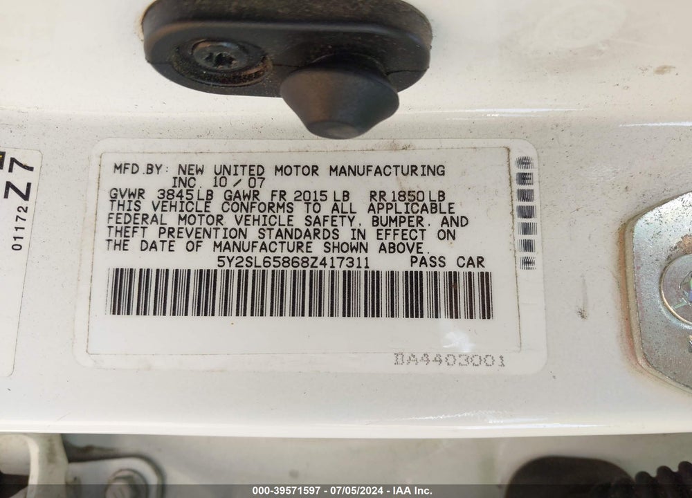 2008 PONTIAC VIBE VIN: 5Y2SL65868Z417311
