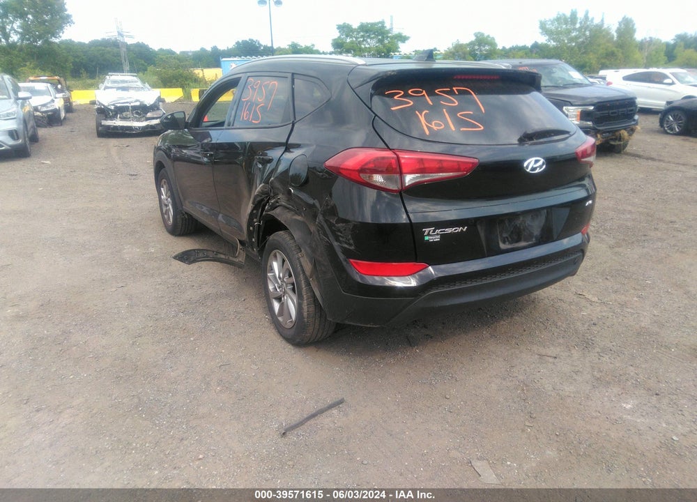 2018 HYUNDAI TUCSON SEL VIN: KM8J3CA49JU674975
