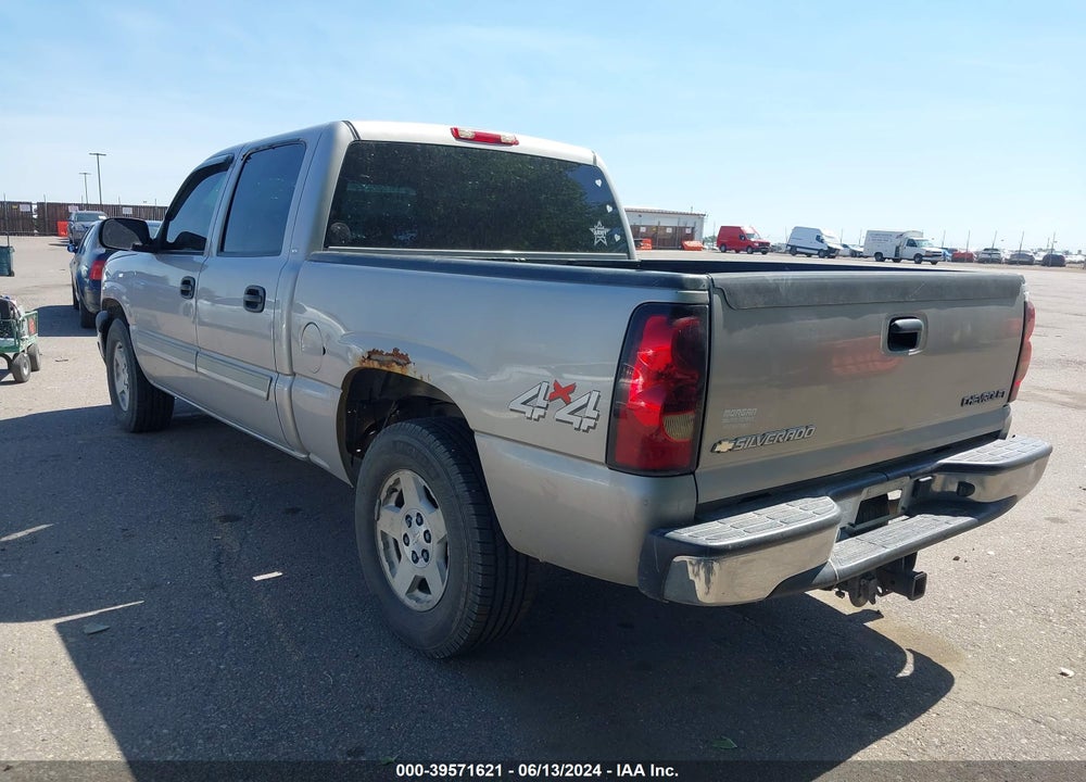 2004 CHEVROLET SILVERADO 1500 LS VIN: 2GCEK13T841321032