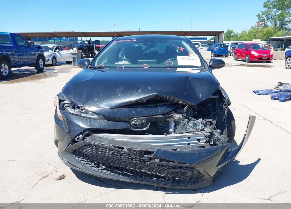 2021 TOYOTA COROLLA LE VIN: 5YFEPMAE7MP201117