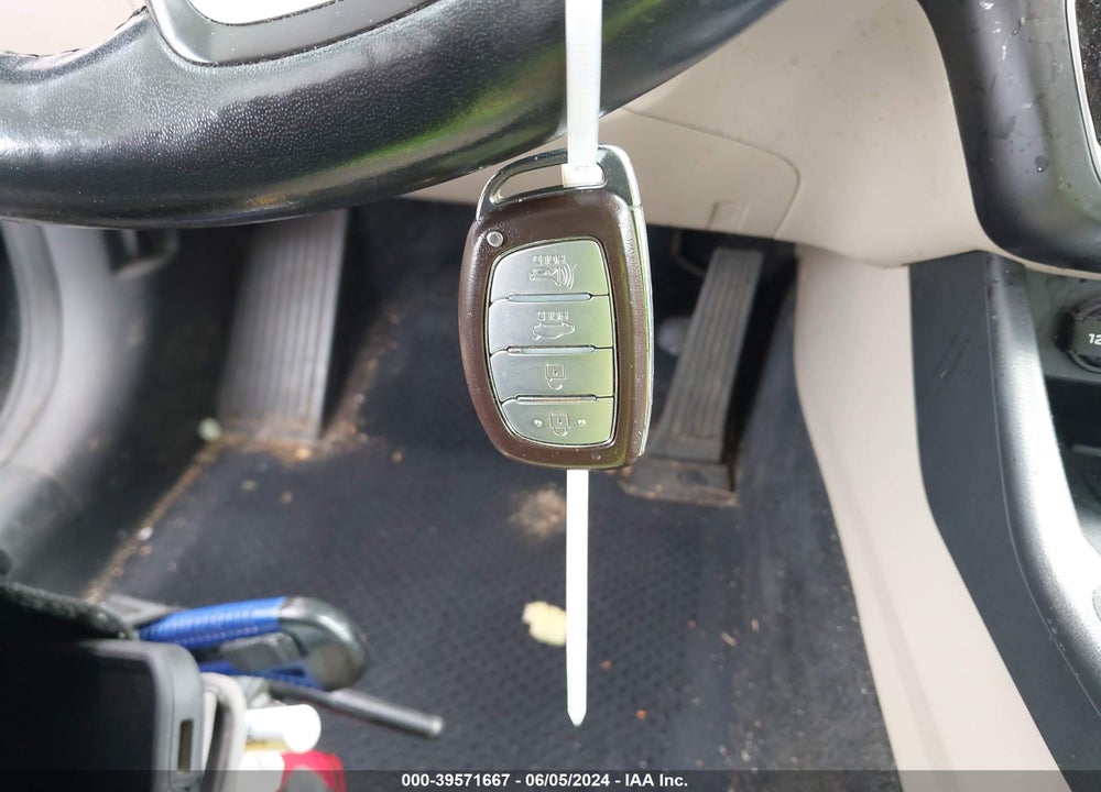 2019 HYUNDAI SONATA SEL VIN: 5NPE34AF5KH787329