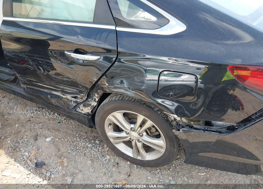 2019 HYUNDAI SONATA SEL VIN: 5NPE34AF5KH787329