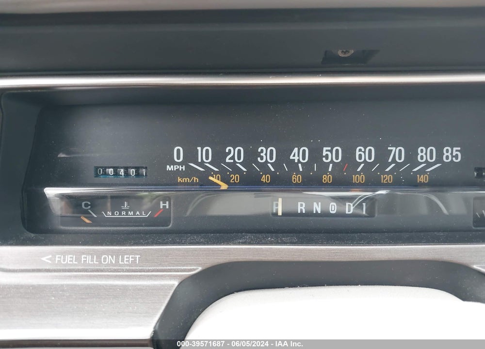 1992 MERCURY GRAND MARQUIS LS VIN: 2MECM75WXNX642420