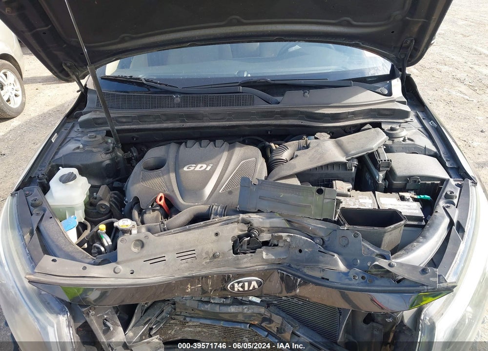 2015 KIA OPTIMA LX VIN: 5XXGM4A76FG366199