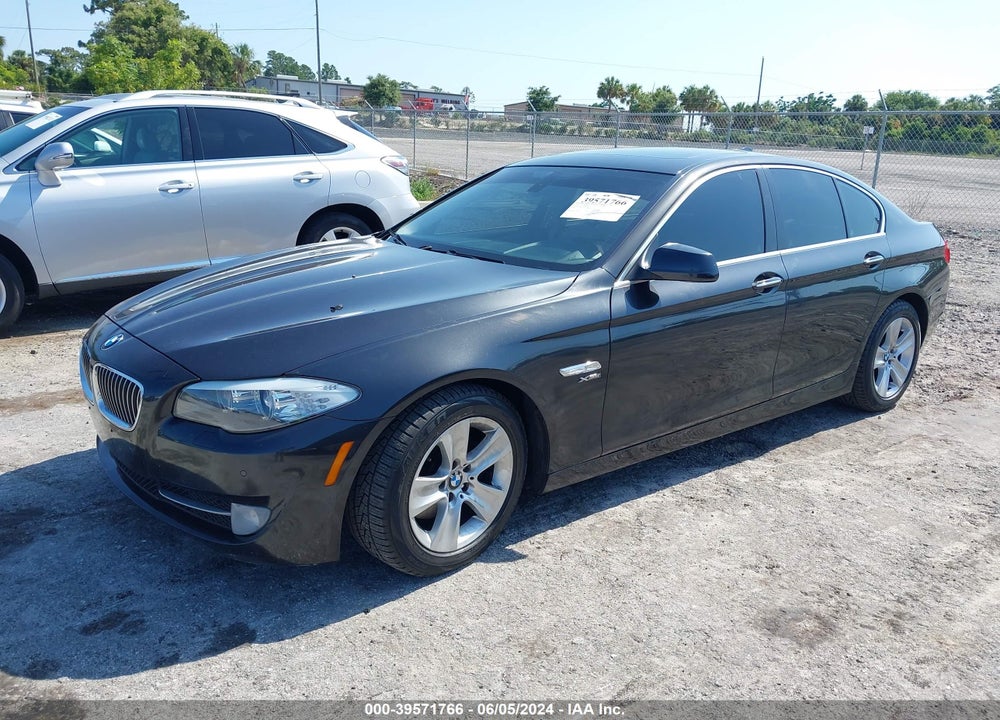 2012 BMW 528I XDRIVE VIN: WBAXH5C55CDW09431