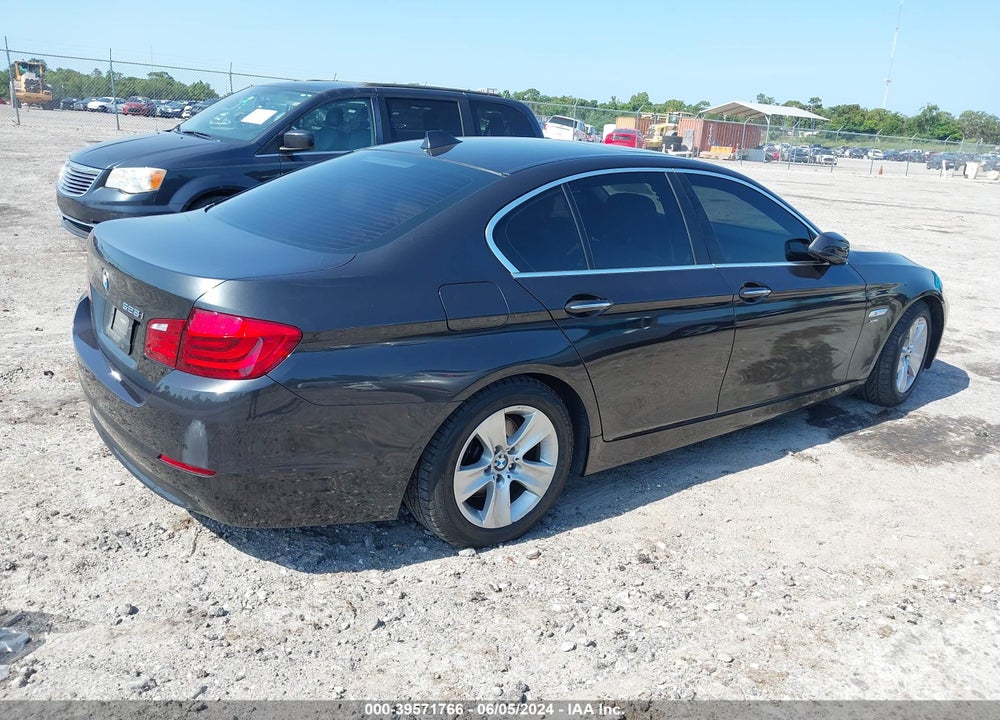 2012 BMW 528I XDRIVE VIN: WBAXH5C55CDW09431