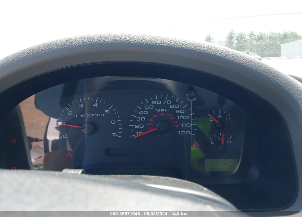 2007 FORD F-150 STX/XL/XLT VIN: 1FTRF12207NA15508