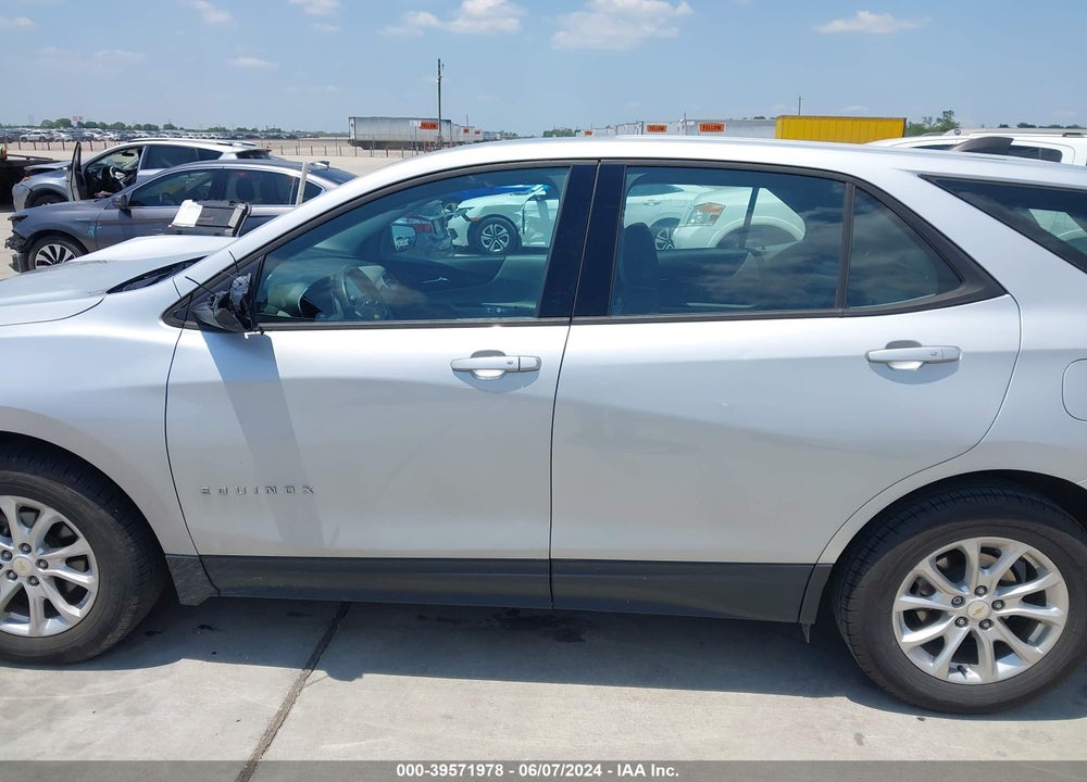 2018 CHEVROLET EQUINOX LS VIN: 2GNAXHEV7J6124267