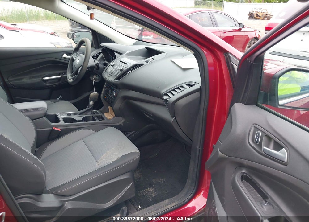 2017 FORD ESCAPE SE VIN: 1FMCU9GD3HUE71171