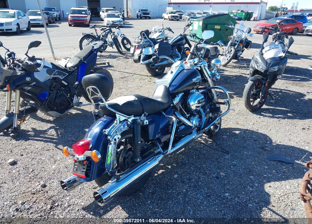2014 HARLEY-DAVIDSON FLHR ROAD KING VIN: 1HD1FBM12EB673707