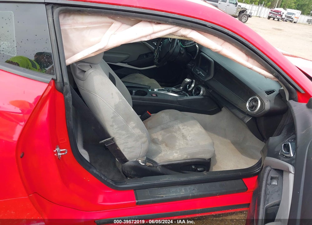 2018 CHEVROLET CAMARO 1LT VIN: 1G1FB1RS4J0122952