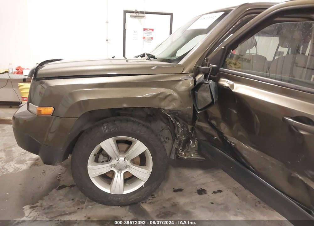2015 JEEP PATRIOT SPORT VIN: 1C4NJRBB1FD216981