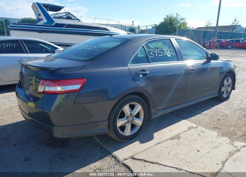 2011 TOYOTA CAMRY SE VIN: 4T1BF3EK5BU140037