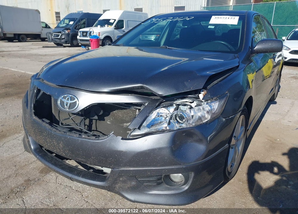 2011 TOYOTA CAMRY SE VIN: 4T1BF3EK5BU140037