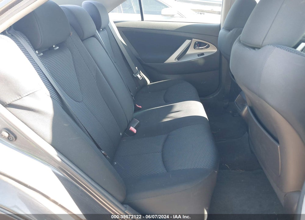 2011 TOYOTA CAMRY SE VIN: 4T1BF3EK5BU140037