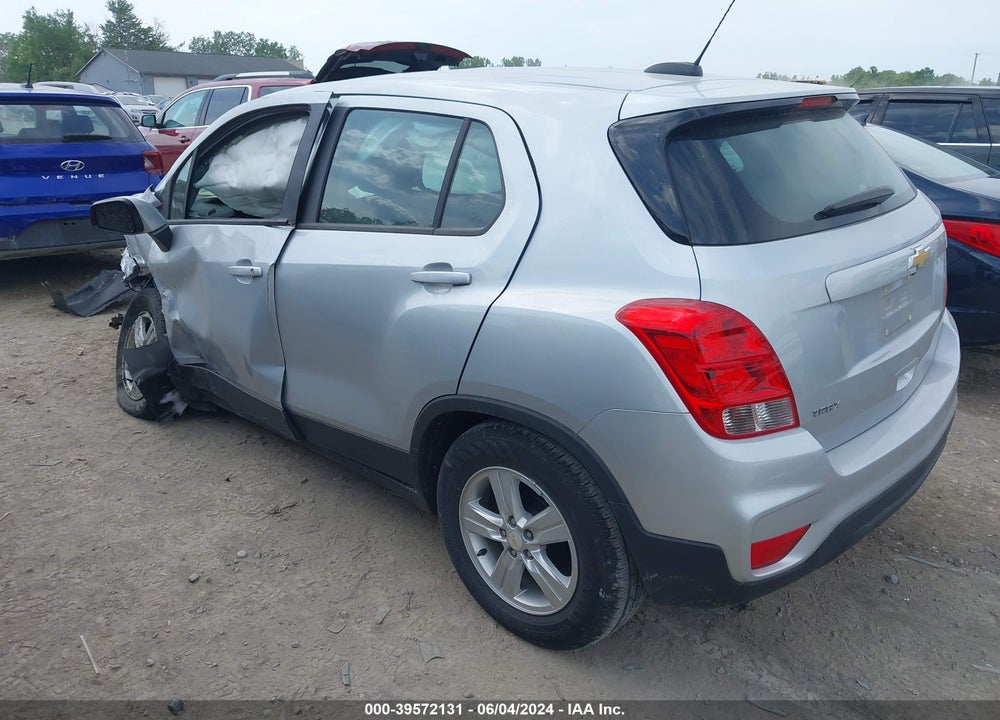 2020 CHEVROLET TRAX FWD LS VIN: 3GNCJKSB2LL208206