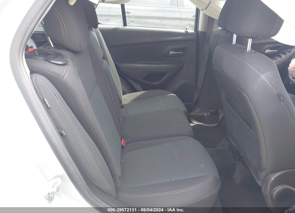 2020 CHEVROLET TRAX FWD LS VIN: 3GNCJKSB2LL208206