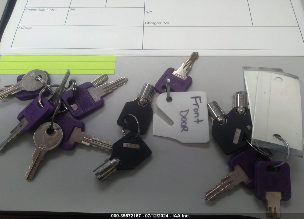 2016 JAYCO JAY FLIGHT VIN: 1UJBJ0BN1G1TW0056