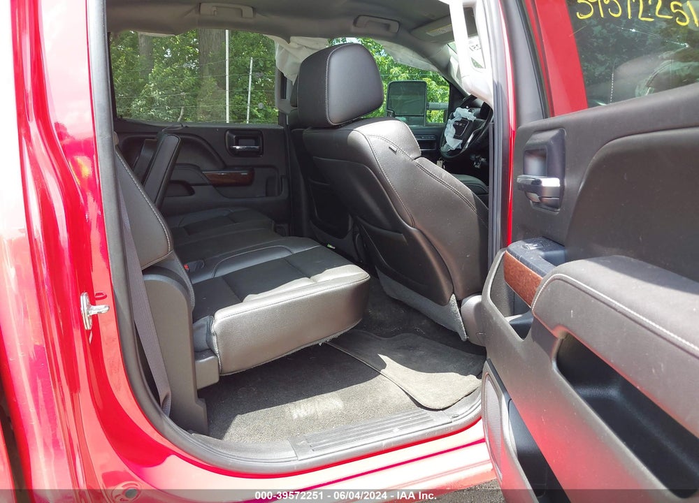 2015 GMC SIERRA 2500HD SLT VIN: 1GT12ZE87FF119381