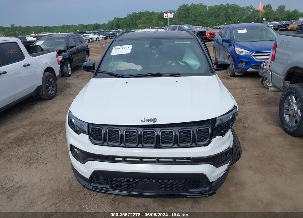 2024 JEEP COMPASS LATITUDE 4X4 VIN: 3C4NJDBN8RT102617