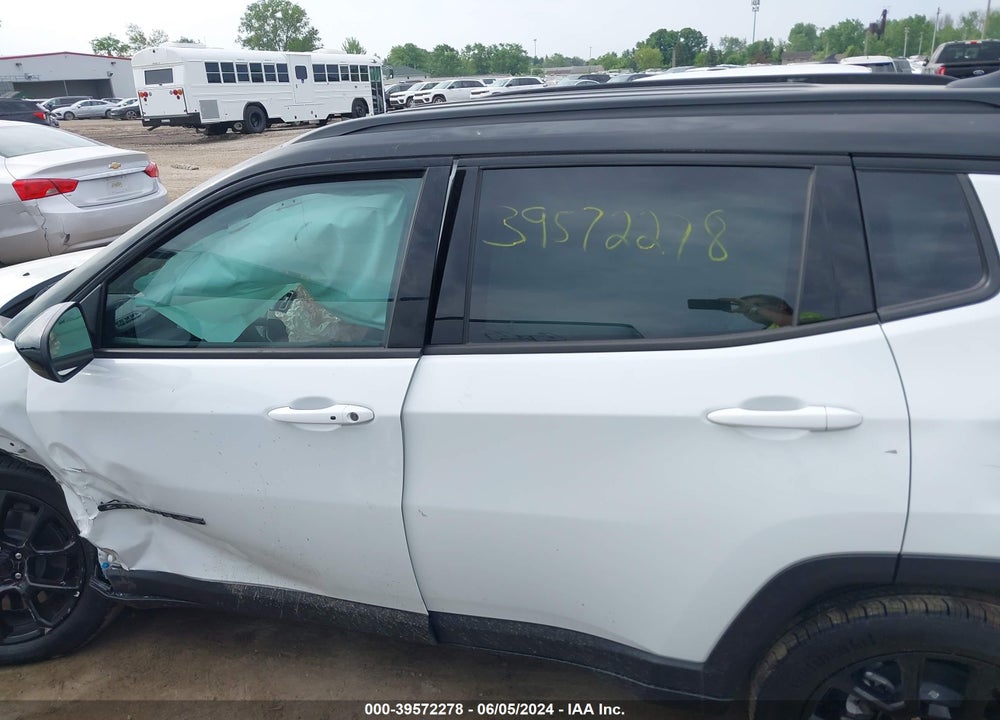 2024 JEEP COMPASS LATITUDE 4X4 VIN: 3C4NJDBN8RT102617