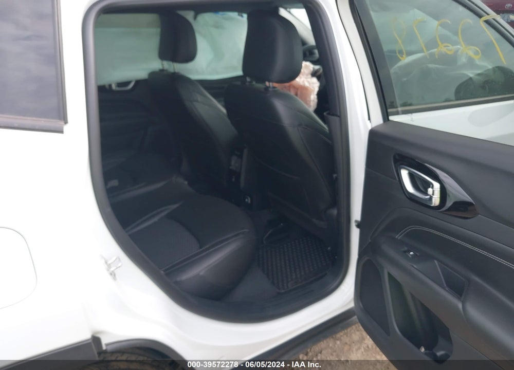 2024 JEEP COMPASS LATITUDE 4X4 VIN: 3C4NJDBN8RT102617
