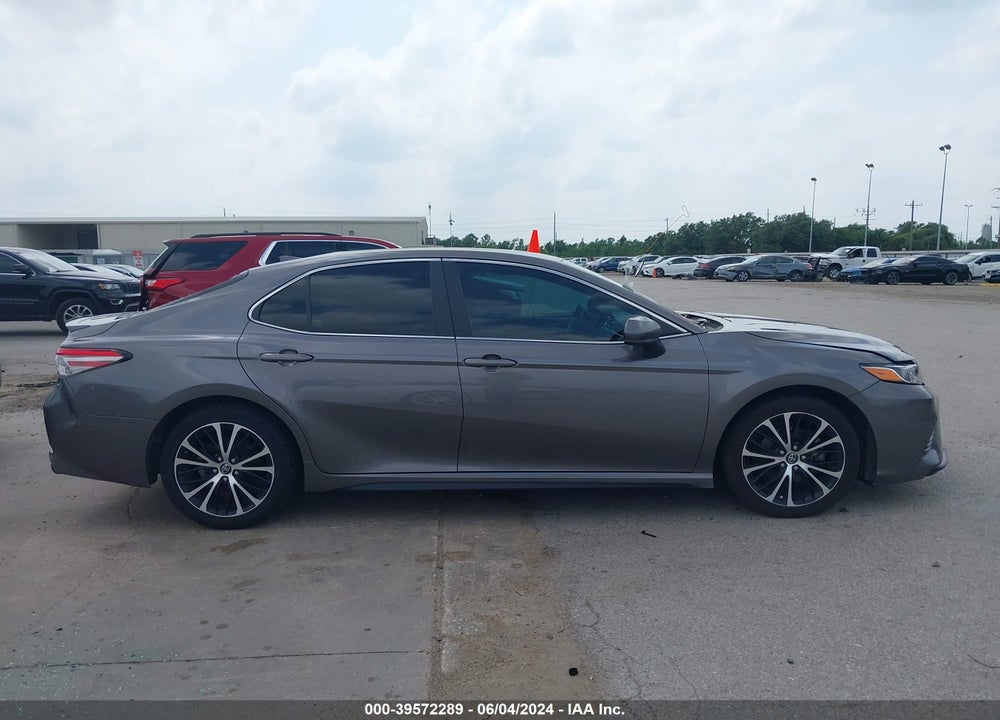 2019 TOYOTA CAMRY SE VIN: 4T1B11HK2KU299208