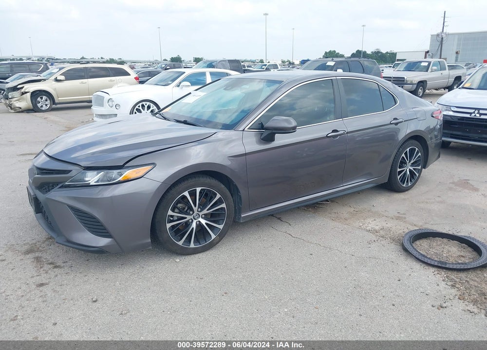 2019 TOYOTA CAMRY SE VIN: 4T1B11HK2KU299208