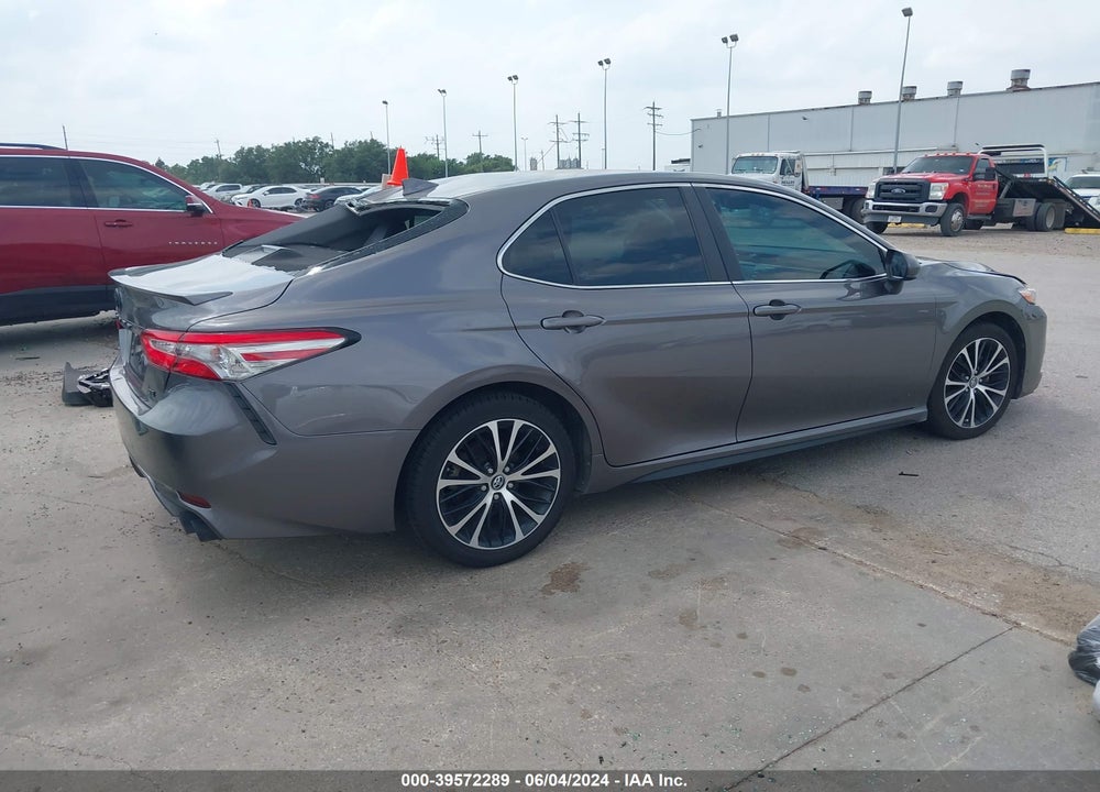2019 TOYOTA CAMRY SE VIN: 4T1B11HK2KU299208