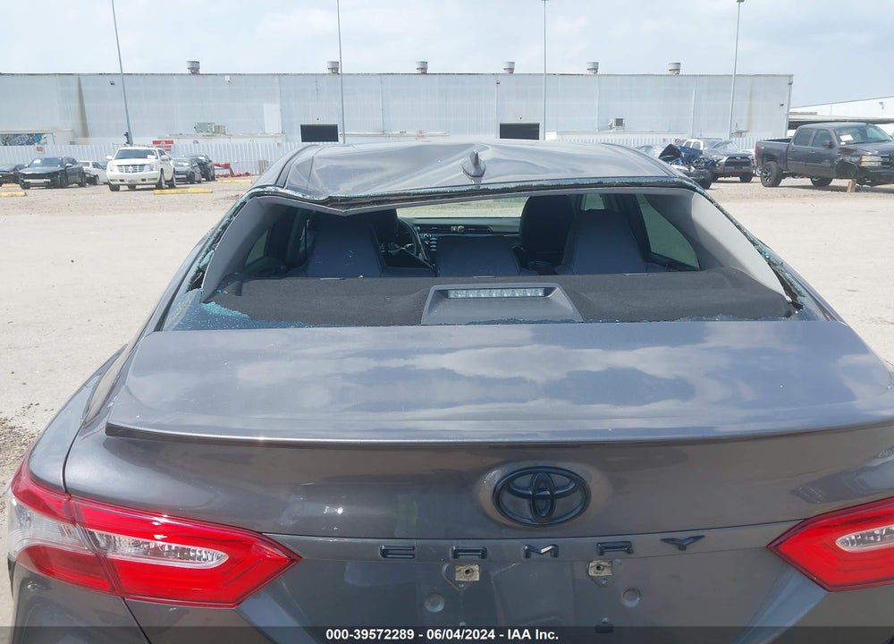 2019 TOYOTA CAMRY SE VIN: 4T1B11HK2KU299208