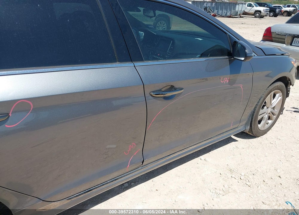 2018 HYUNDAI SONATA SPORT VIN: 5NPE34AF4JH719862