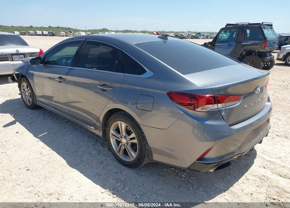 2018 HYUNDAI SONATA SPORT VIN: 5NPE34AF4JH719862