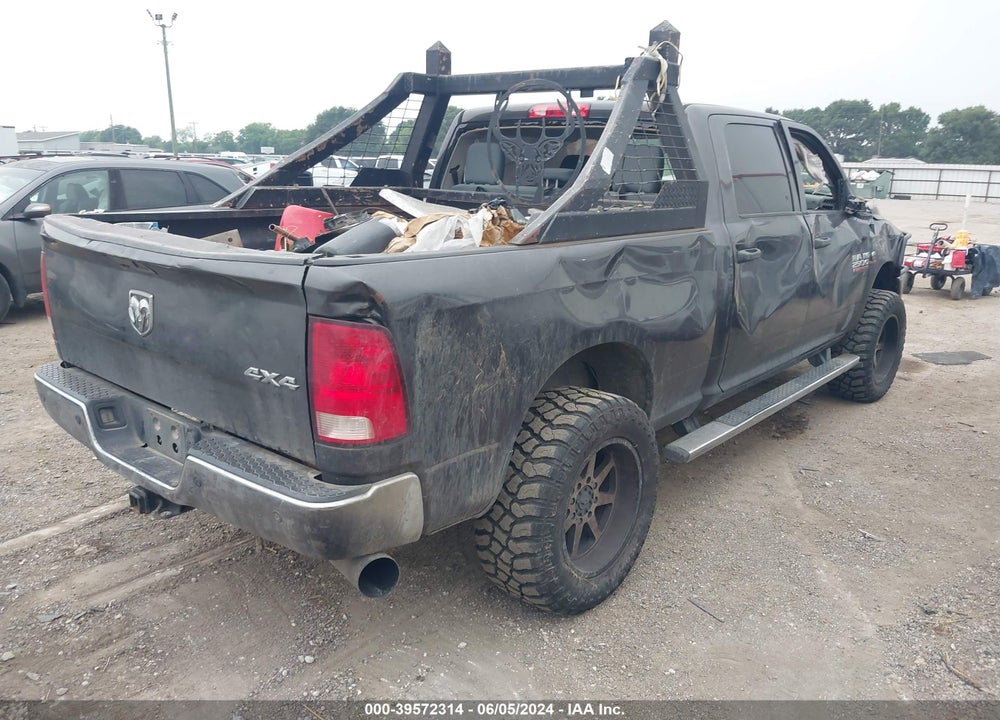 2017 RAM 2500 TRADESMAN 4X4 6'4 BOX VIN: 3C6UR5CL5HG694225