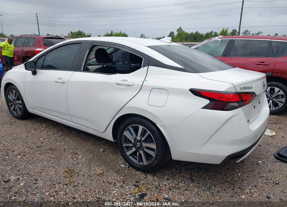 2021 NISSAN VERSA SV XTRONIC CVT VIN: 3N1CN8EV2ML886576