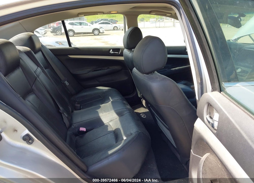 2007 INFINITI G35X VIN: JNKBV61F07M801660