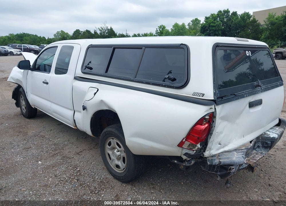 2015 TOYOTA TACOMA VIN: 5TFTX4CN2FX056769