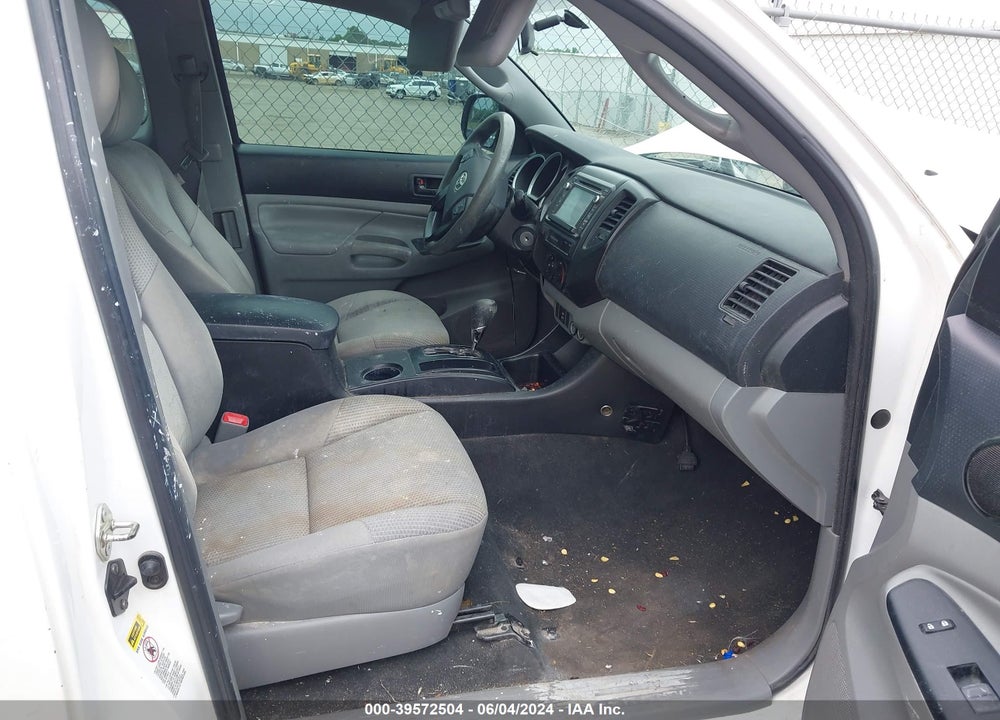 2015 TOYOTA TACOMA VIN: 5TFTX4CN2FX056769