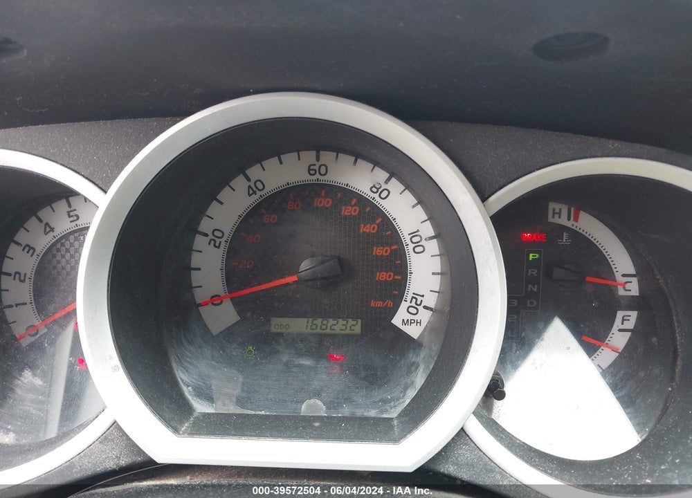 2015 TOYOTA TACOMA VIN: 5TFTX4CN2FX056769