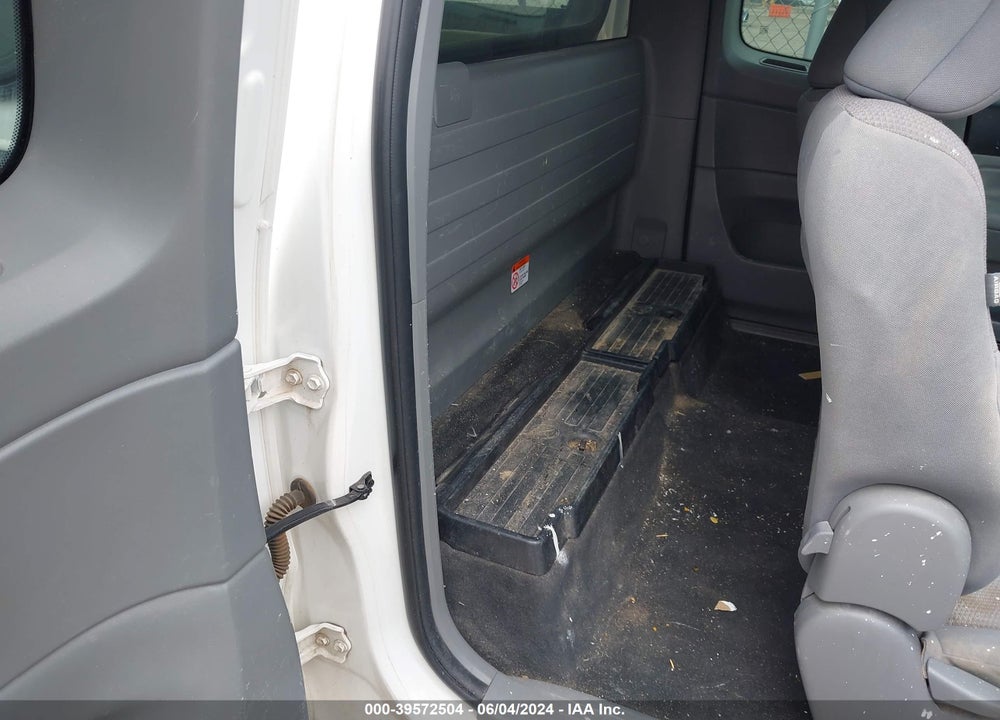 2015 TOYOTA TACOMA VIN: 5TFTX4CN2FX056769
