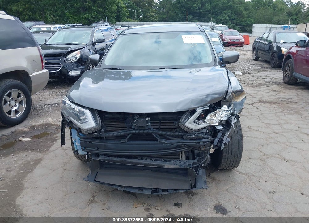 2018 NISSAN ROGUE S VIN: JN8AT2MV8JW314995