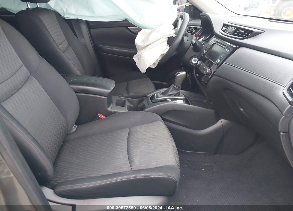 2018 NISSAN ROGUE S VIN: JN8AT2MV8JW314995