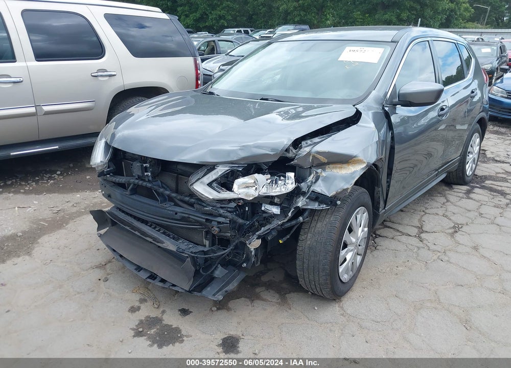 2018 NISSAN ROGUE S VIN: JN8AT2MV8JW314995