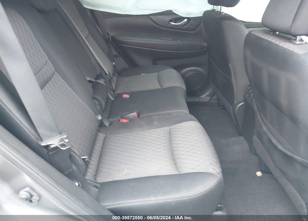 2018 NISSAN ROGUE S VIN: JN8AT2MV8JW314995
