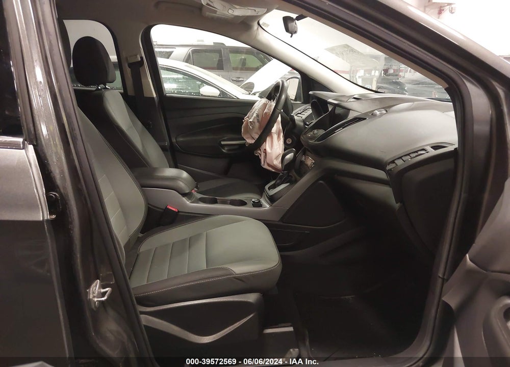 2016 FORD ESCAPE SE VIN: 1FMCU9GX6GUA66740