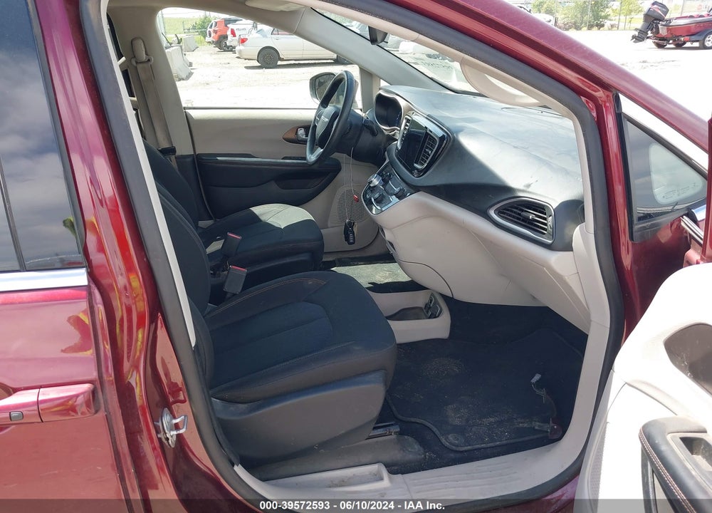 2017 CHRYSLER PACIFICA TOURING VIN: 2C4RC1DGXHR835388