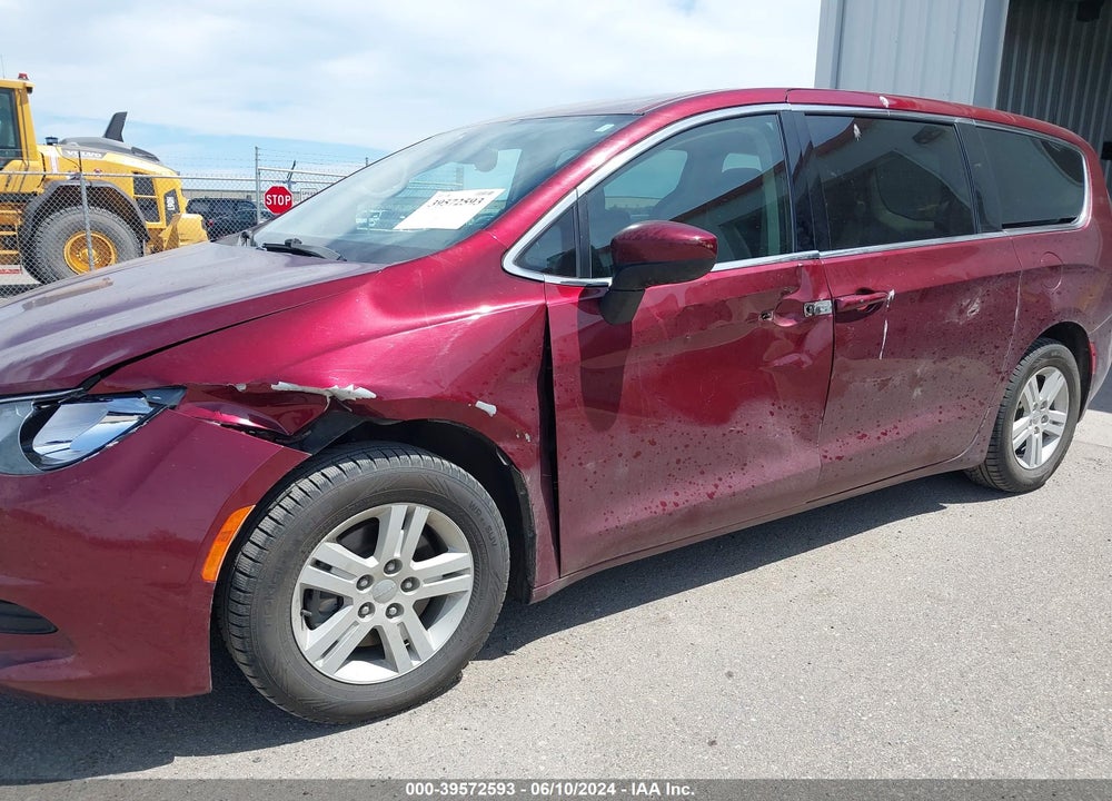 2017 CHRYSLER PACIFICA TOURING VIN: 2C4RC1DGXHR835388
