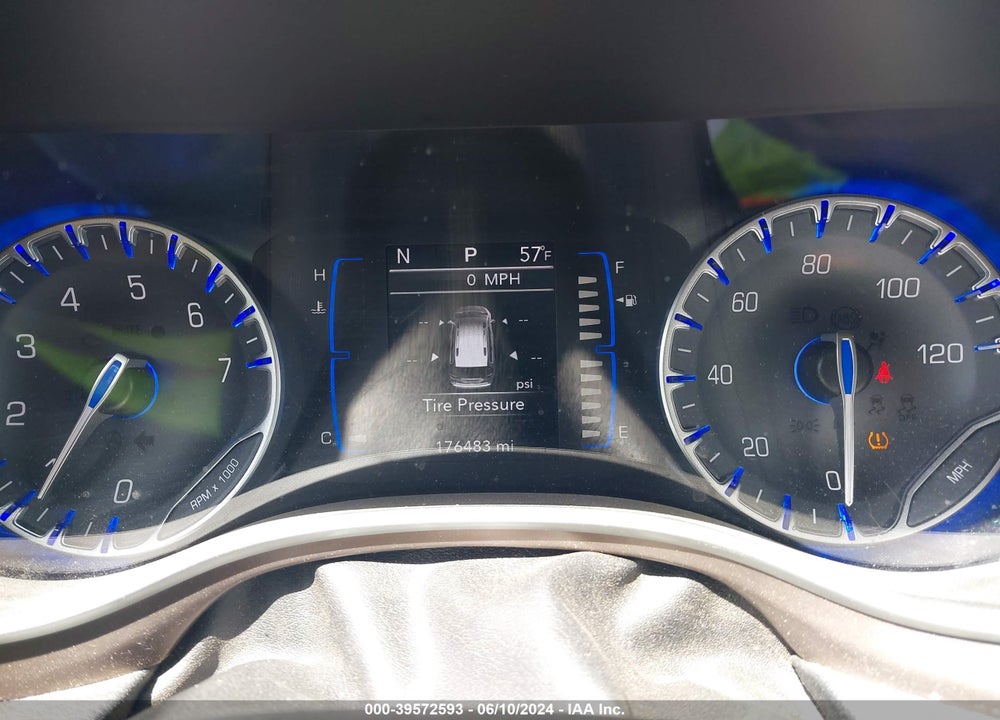 2017 CHRYSLER PACIFICA TOURING VIN: 2C4RC1DGXHR835388