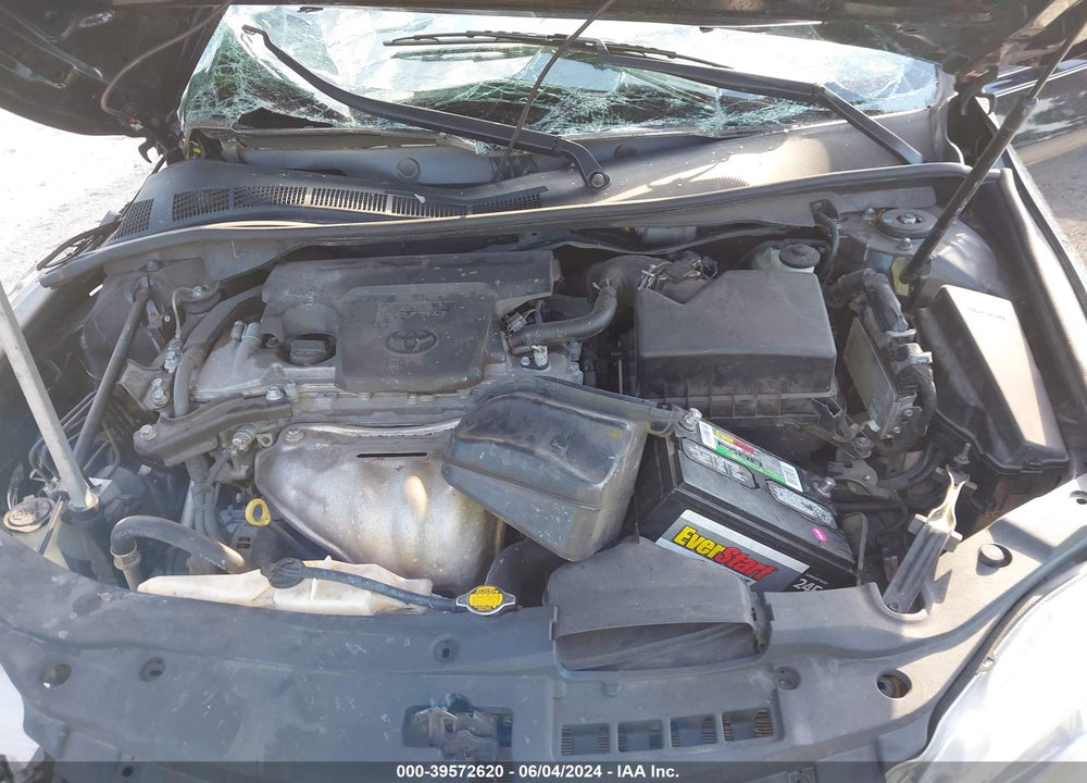 2015 TOYOTA CAMRY SE VIN: 4T1BF1FK3FU889248
