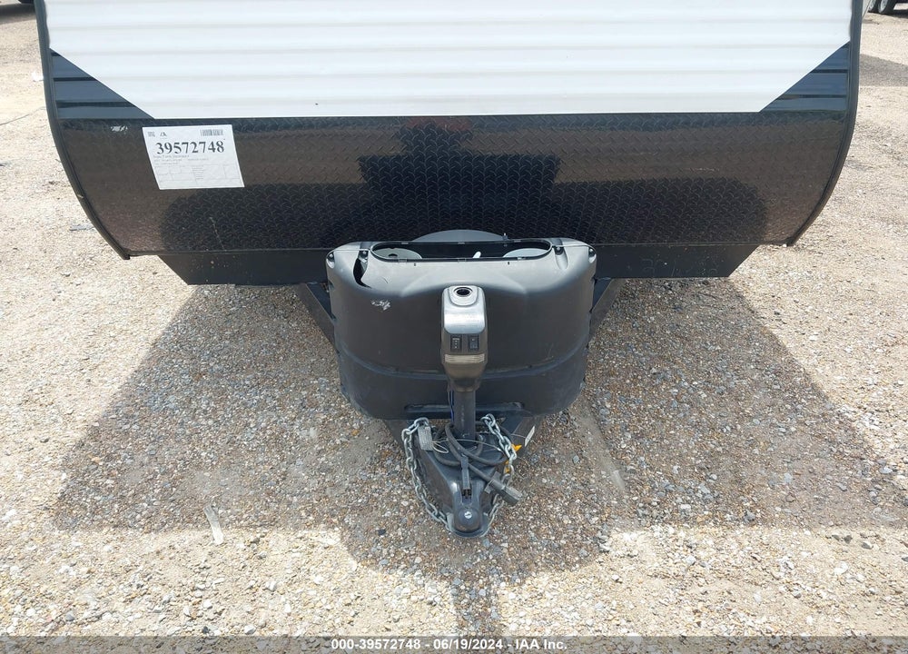 2021 HEARTLAND RVS PIONEER SERIES BH270 VIN: 5SFPB3229ME448185
